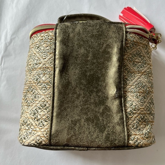 Toiletries bag by Sabon - Picture 4 of 10